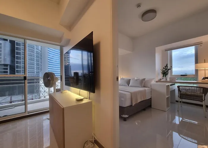 Executive Suite, Skyline Near Solaire & Mrt Aparthotel Manila