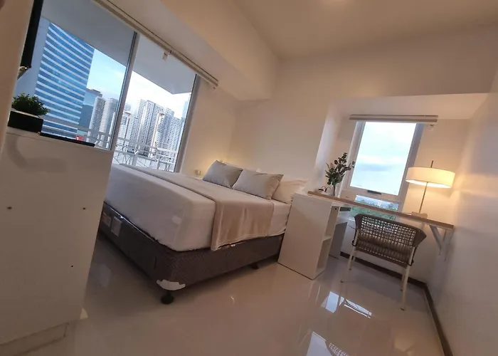 Aparthotel Executive Suite, Skyline Near Solaire & Mrt Manila