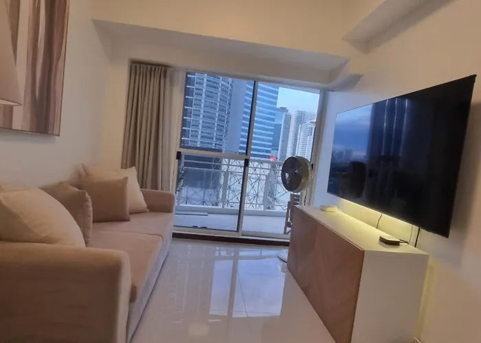 Executive Suite, Skyline Near Solaire & Mrt Aparthotel