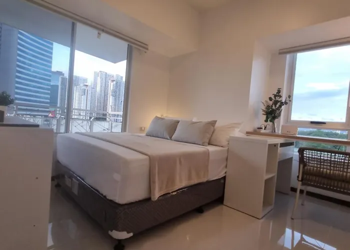 Executive Suite, Skyline Near Solaire & Mrt Aparthotel 4*