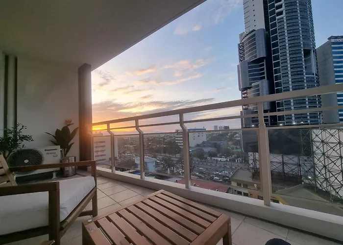 Executive Suite, Skyline Near Solaire & Mrt Aparthotel Manila