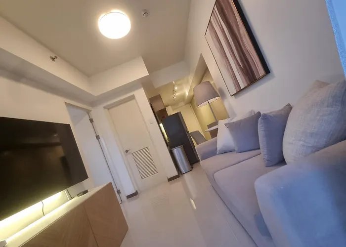 Aparthotel Executive Suite, Skyline Near Solaire & Mrt