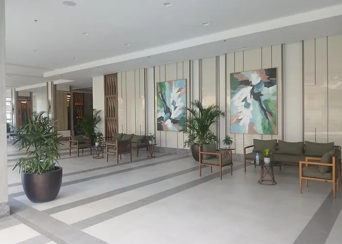 Executive Suite, Skyline Near Solaire & Mrt Manila