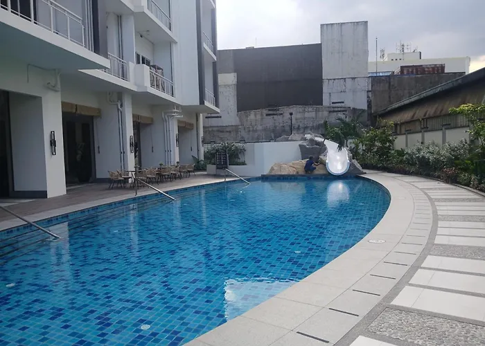 Aparthotel Executive Suite, Skyline Near Solaire & Mrt